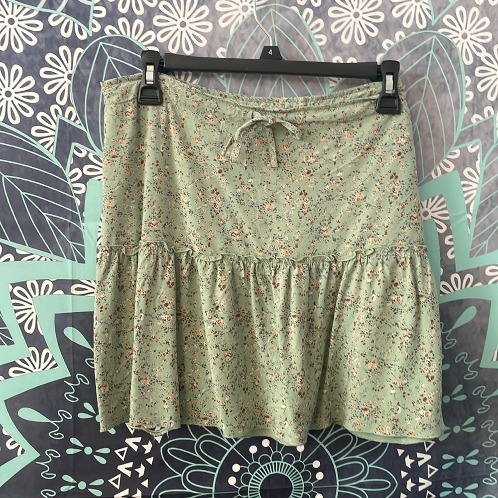 Brandy Melville Skirt!
